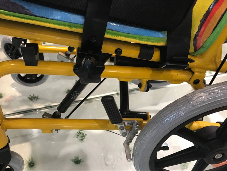 Children Cerebral Palsy Medical Wheelchair (THR-CW985)